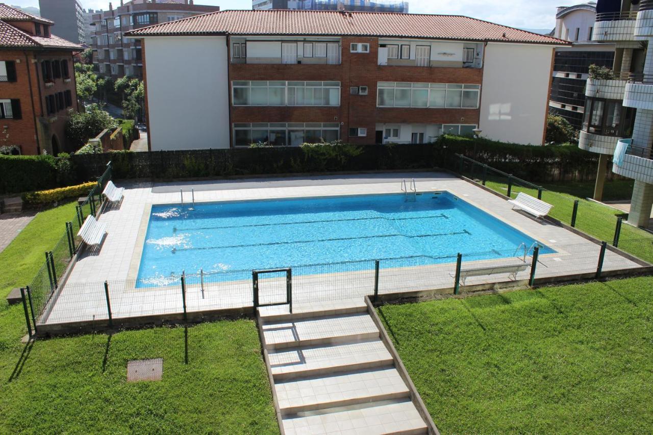 Apartamentos Zarautz Playa, Con Piscina Y Garaje מראה חיצוני תמונה