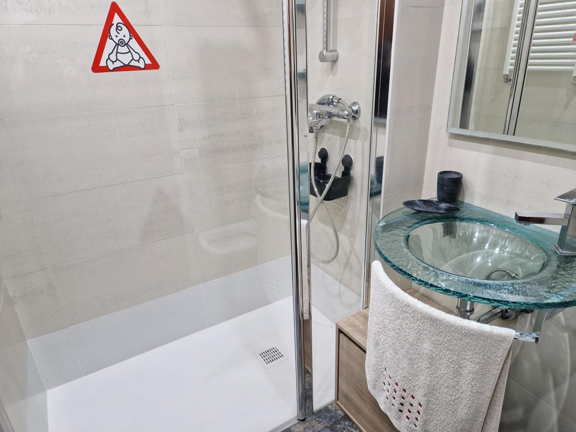 Apartamentos Zarautz Playa, Con Piscina Y Garaje מראה חיצוני תמונה